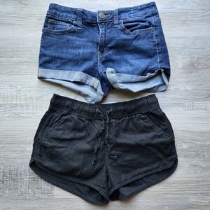 Kohls So Brand Stretchy Denim Shorts and Black Women's Shorts Size Small & Sz 7